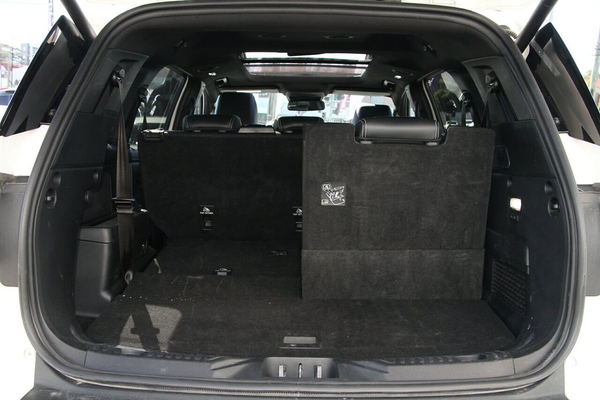 2024 Ford Everest Platinum 3.0L