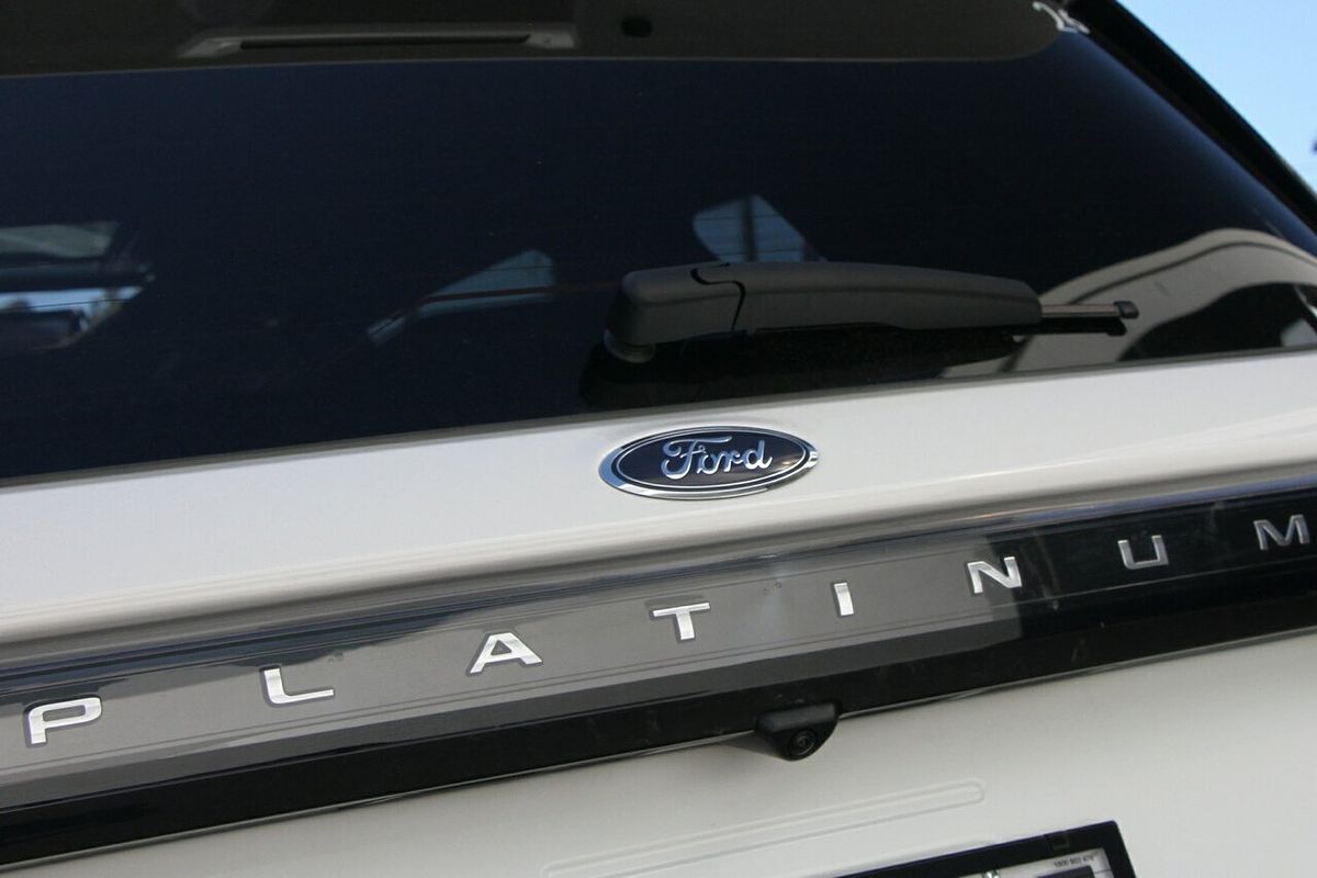 2024 Ford Everest Platinum 3.0L
