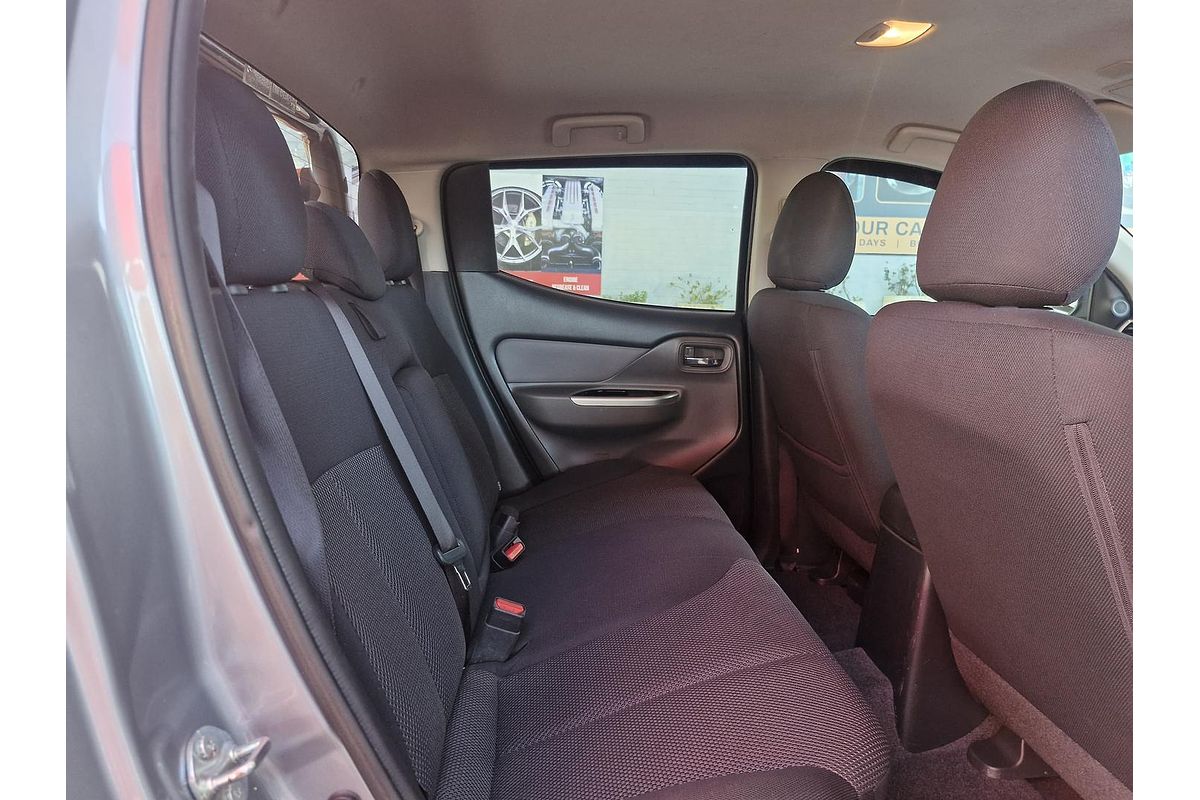 2015 Mitsubishi Triton GLS MQ 4X4