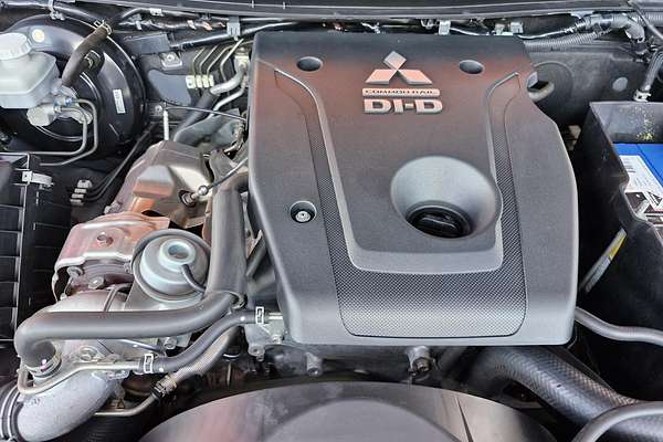 2015 Mitsubishi Triton GLS MQ 4X4