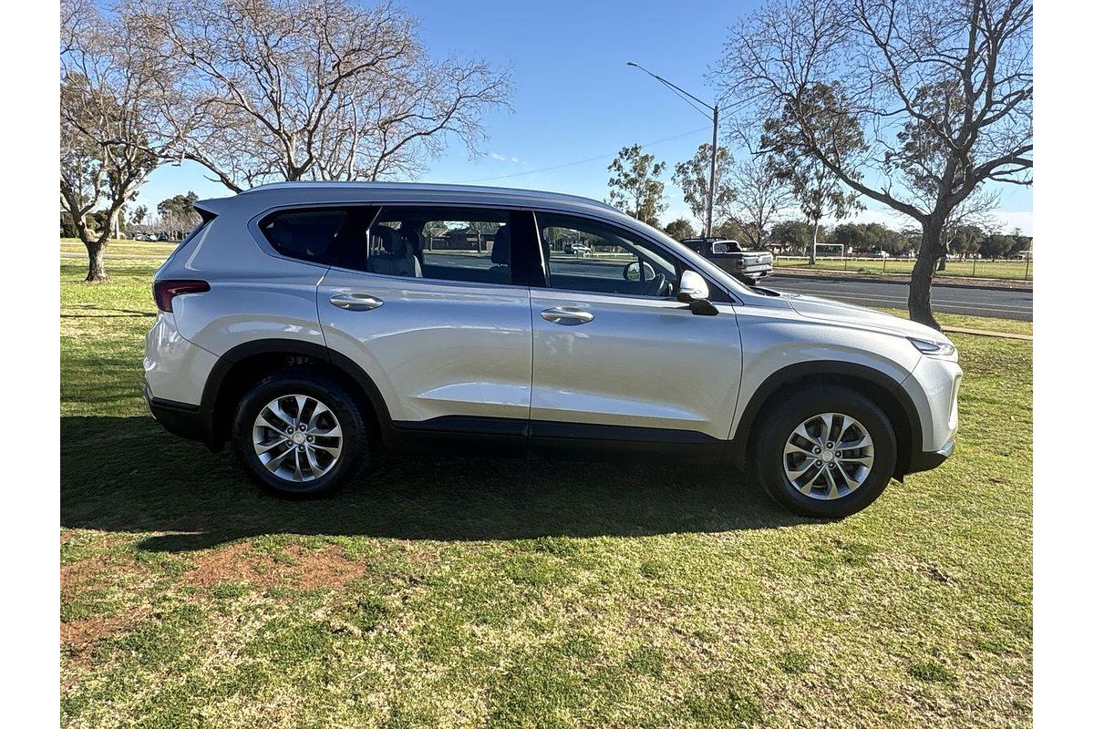 2020 Hyundai Santa Fe Active TM.2