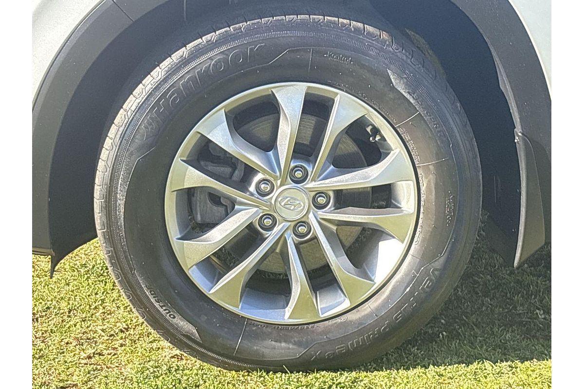 2020 Hyundai Santa Fe Active TM.2