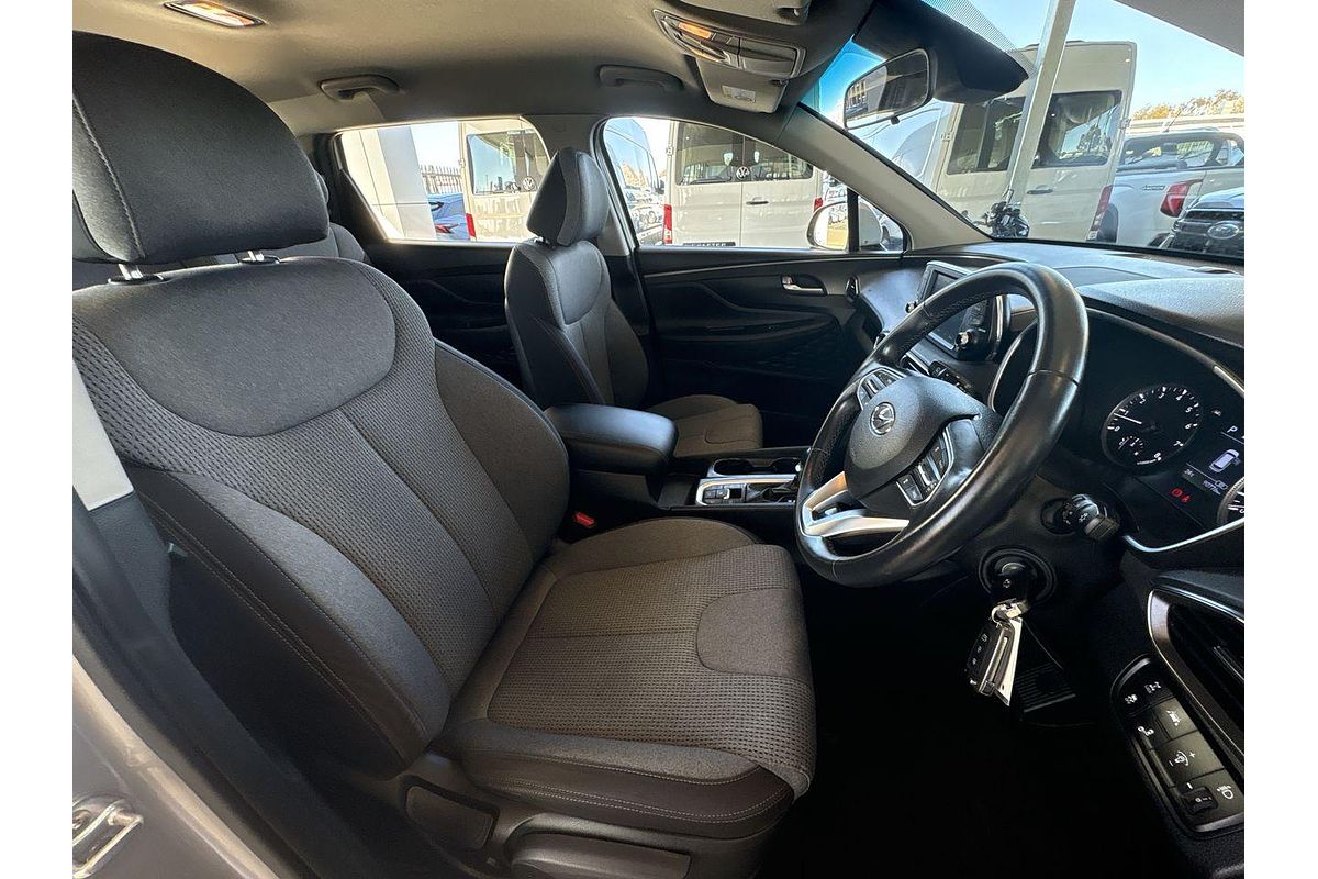 2020 Hyundai Santa Fe Active TM.2