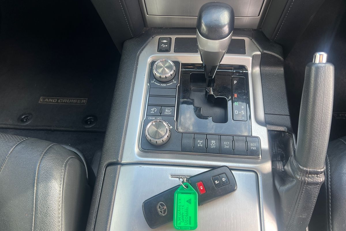 2016 Toyota Landcruiser VX (4x4) VDJ200R MY16