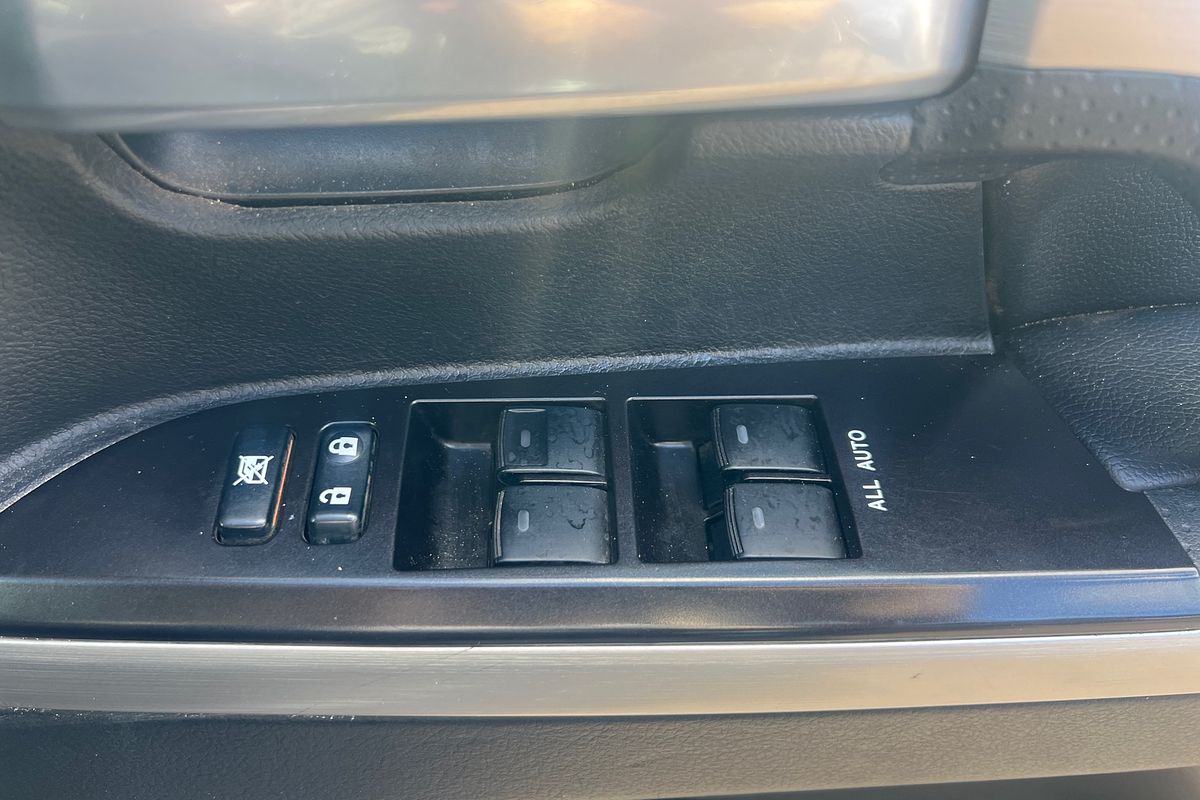 2016 Toyota Landcruiser VX (4x4) VDJ200R MY16