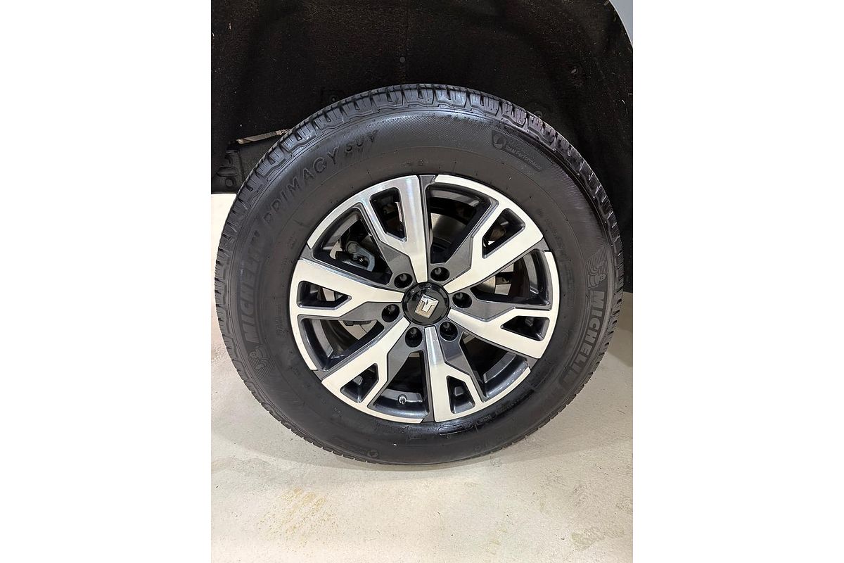 2023 GWM Tank 300 Ultra Hybrid P01