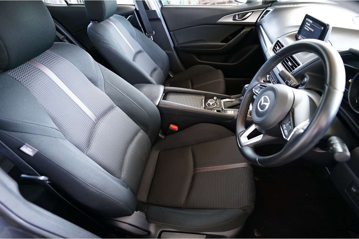 2018 Mazda MAZDA3 MAZDA3 MAXX SPORT 300KAS4M
