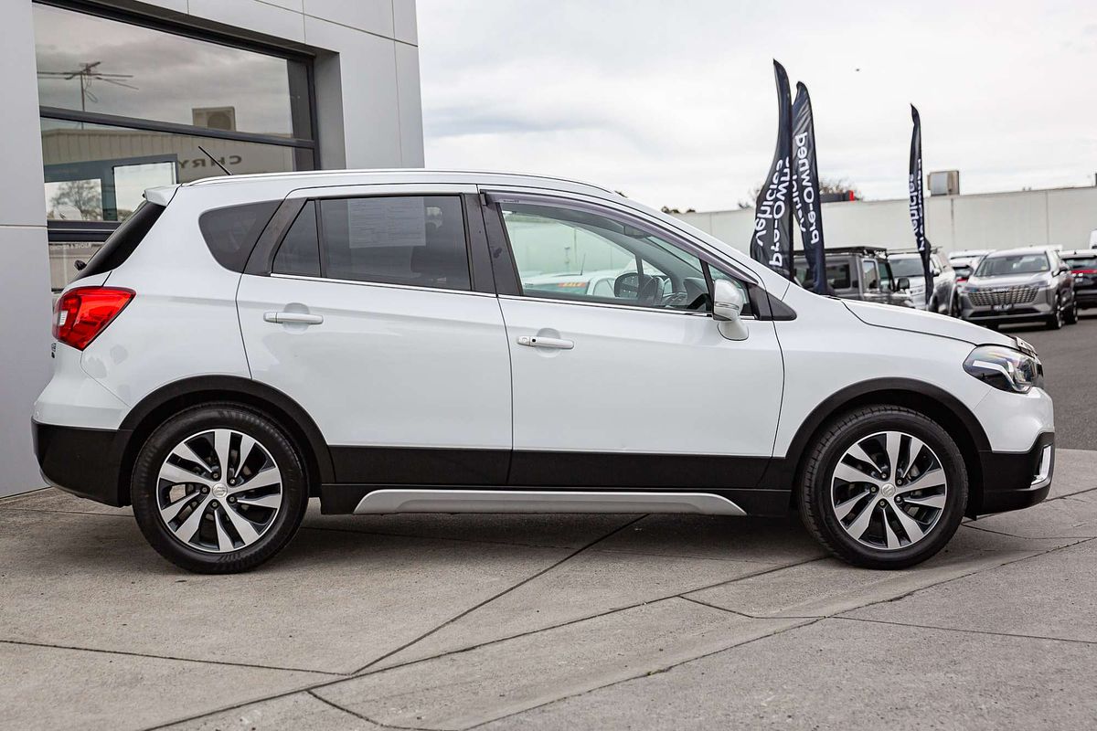 2020 Suzuki S-Cross Turbo Prestige JY