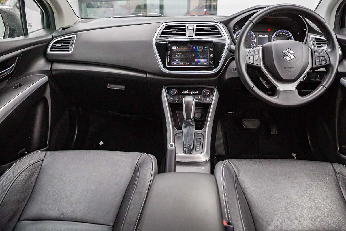 2020 Suzuki S-Cross Turbo Prestige JY