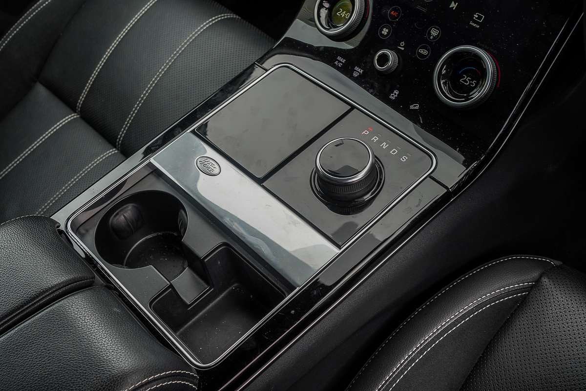 2019 Land Rover Range Rover Velar P250 R-Dynamic S L560