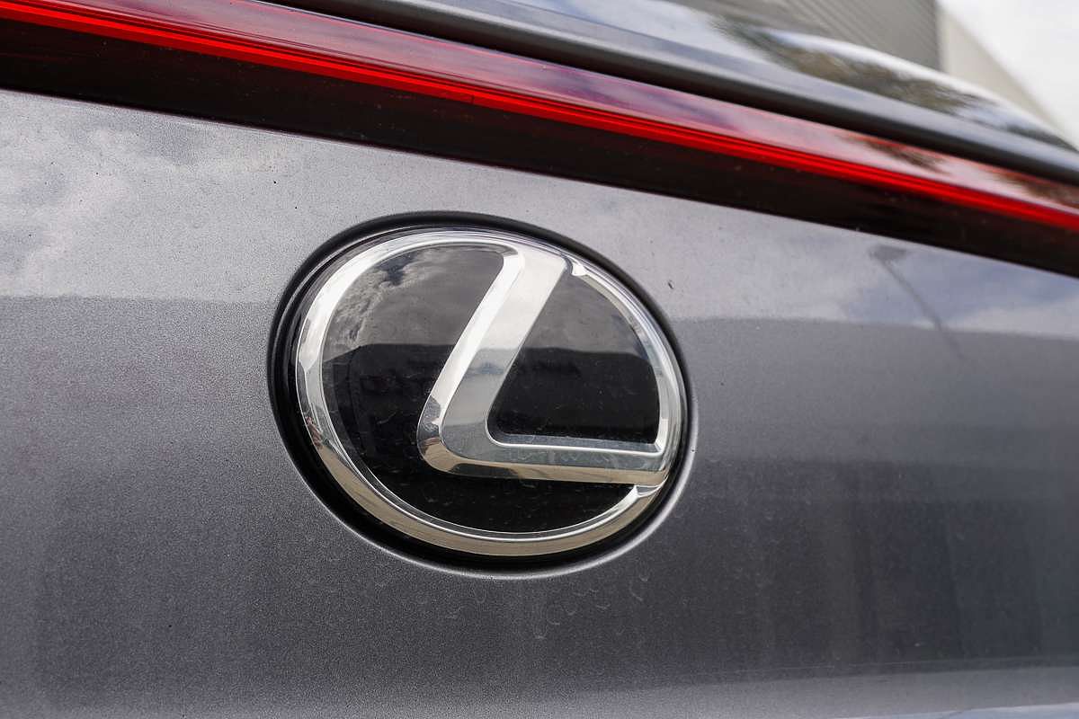 2019 Lexus UX UX200 Sport Luxury MZAA10R