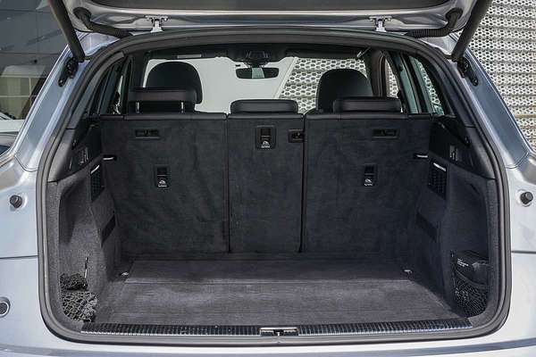 2018 Audi Q5 TDI design FY
