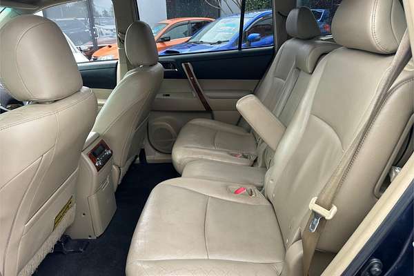 2012 Toyota Kluger Grande GSU45R