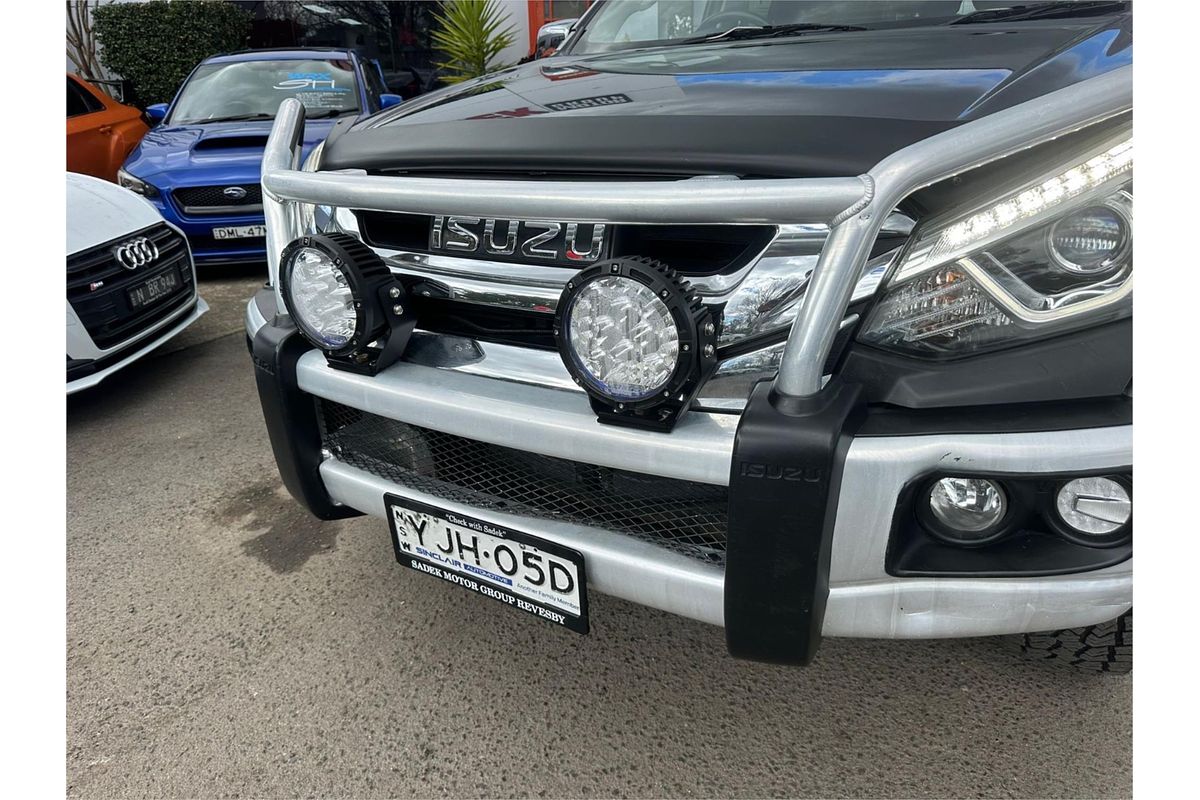 2019 Isuzu MU-X LS-T