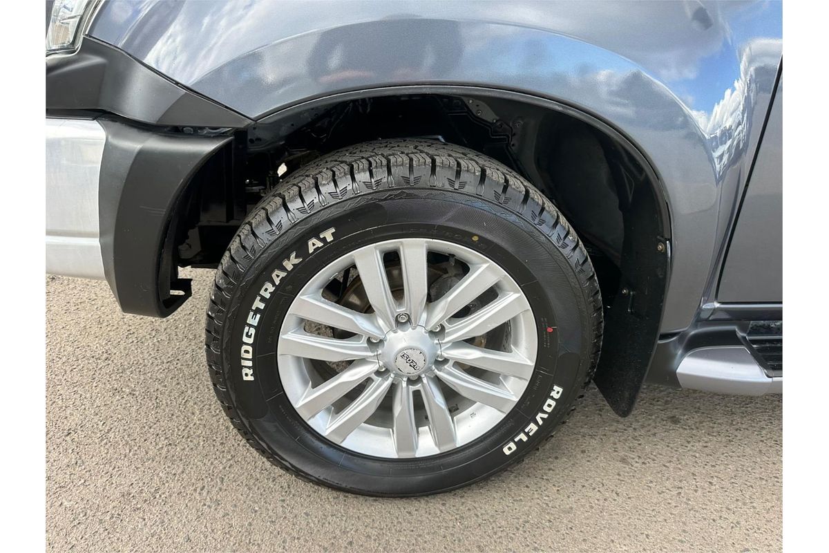 2019 Isuzu MU-X LS-T
