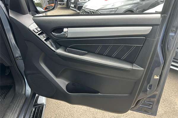 2019 Isuzu MU-X LS-T