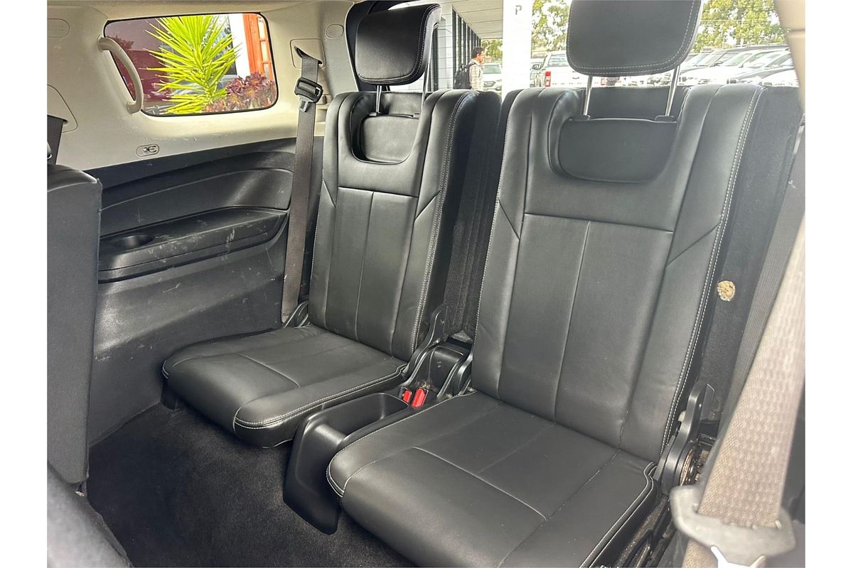 2019 Isuzu MU-X LS-T
