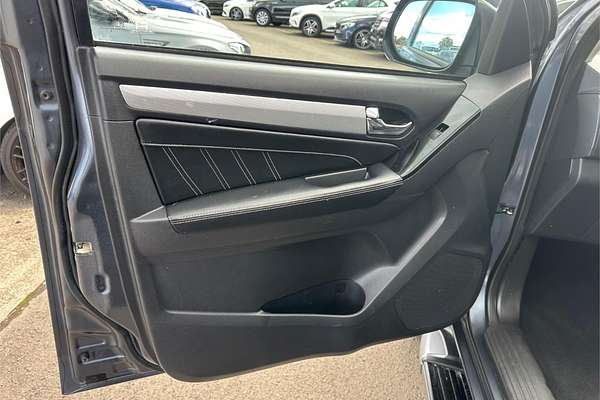 2019 Isuzu MU-X LS-T