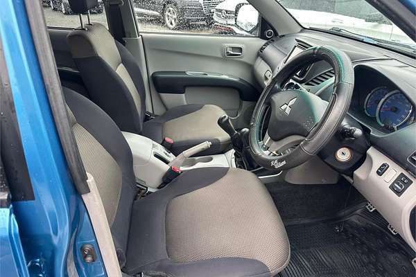 2008 Mitsubishi Triton GLX-R ML 4X4