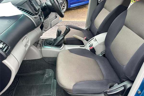 2008 Mitsubishi Triton GLX-R ML 4X4