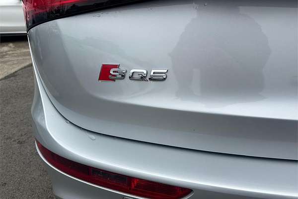 2014 Audi SQ5 TDI 8R