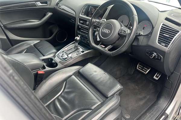 2014 Audi SQ5 TDI 8R