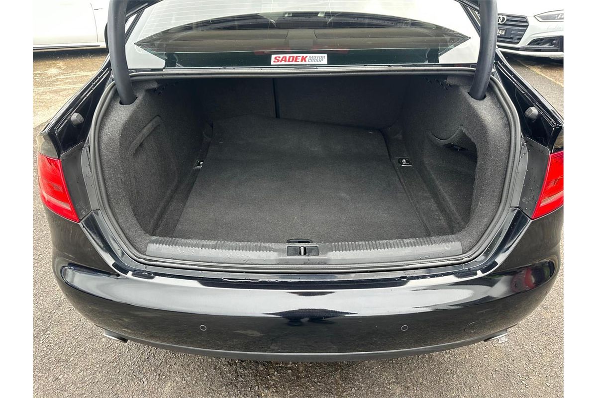 2009 Audi A4 B8