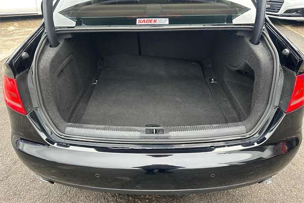 2009 Audi A4 B8