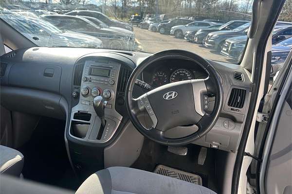 2014 Hyundai iMax TQ-W
