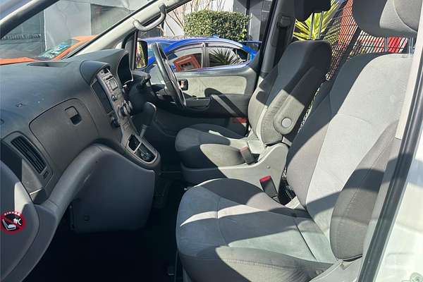 2014 Hyundai iMax TQ-W