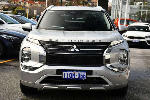 2024 Mitsubishi Outlander Exceed ZM