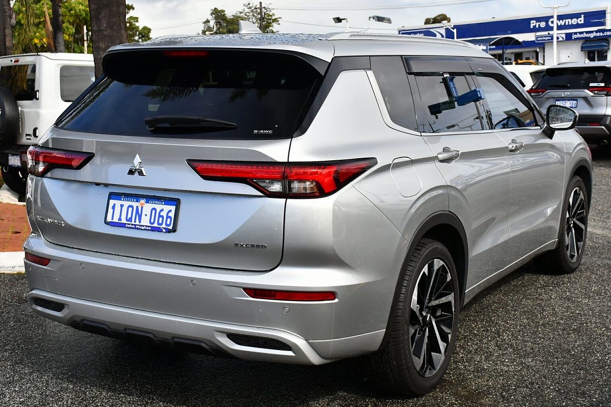 2024 Mitsubishi Outlander Exceed ZM