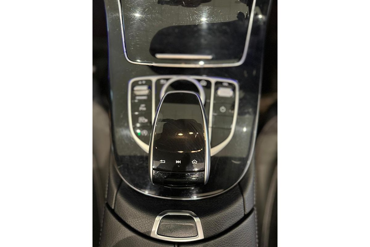 2016 Mercedes-Benz E-Class E200 W213