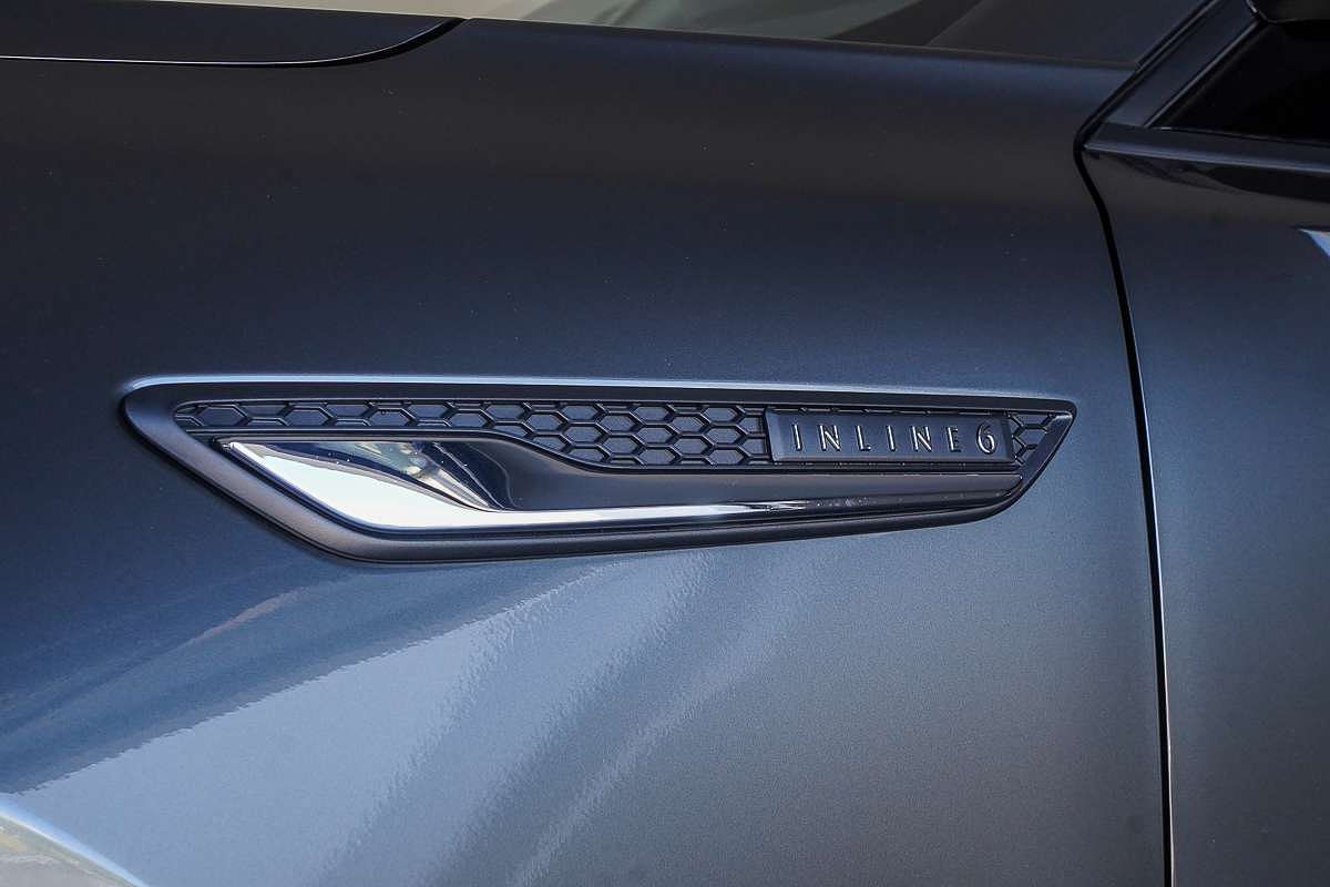 2025 Mazda CX-90 G50e Touring KK