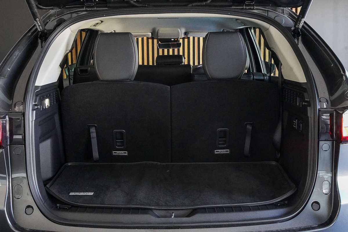 2025 Mazda CX-90 G50e Touring KK