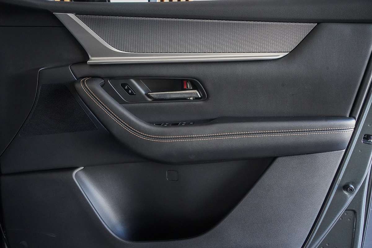 2025 Mazda CX-90 G50e Touring KK