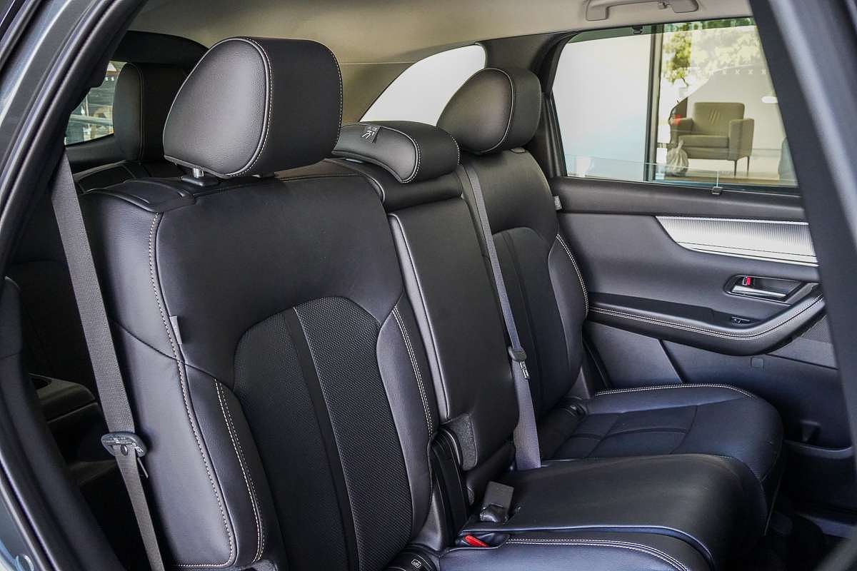 2025 Mazda CX-90 G50e Touring KK