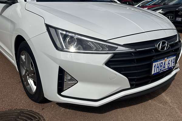 2020 Hyundai Elantra Active AD.2