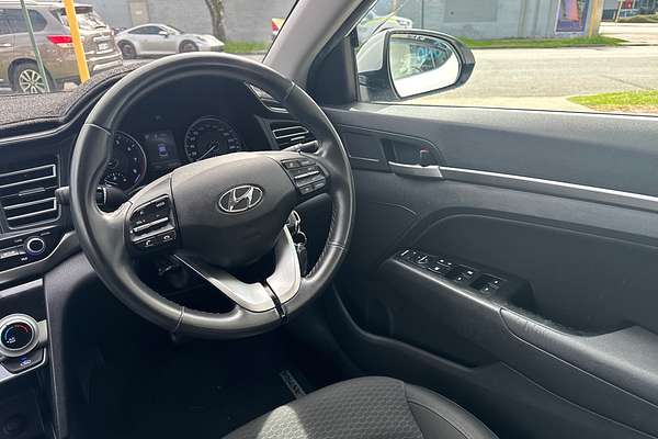 2020 Hyundai Elantra Active AD.2