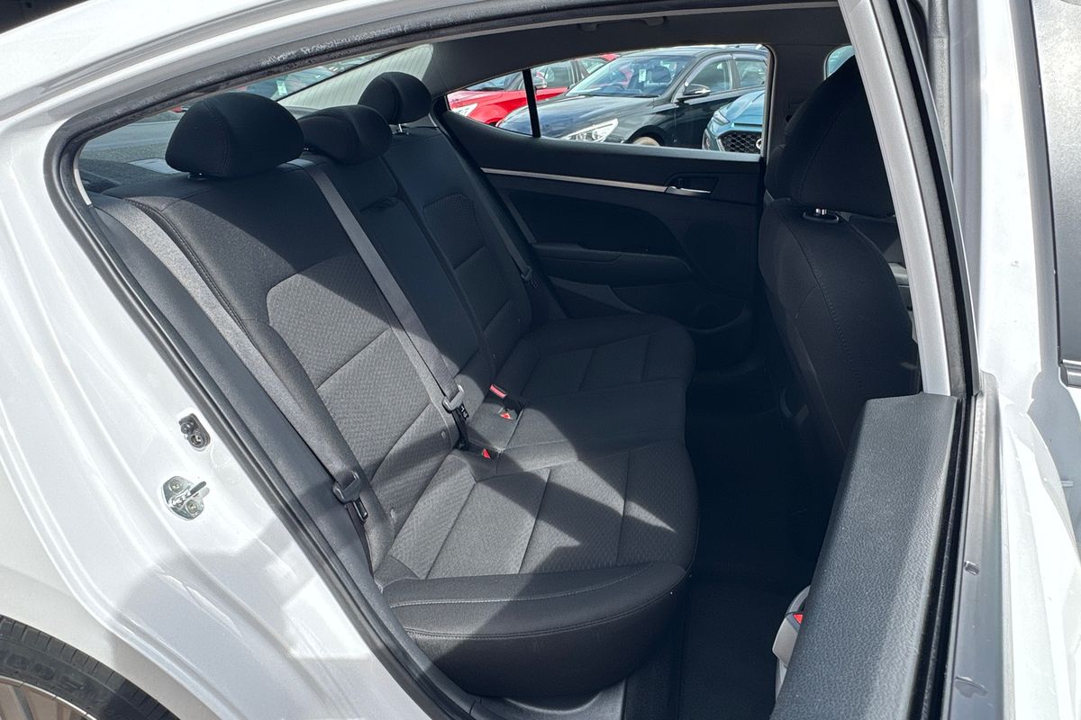 2020 Hyundai Elantra Active AD.2