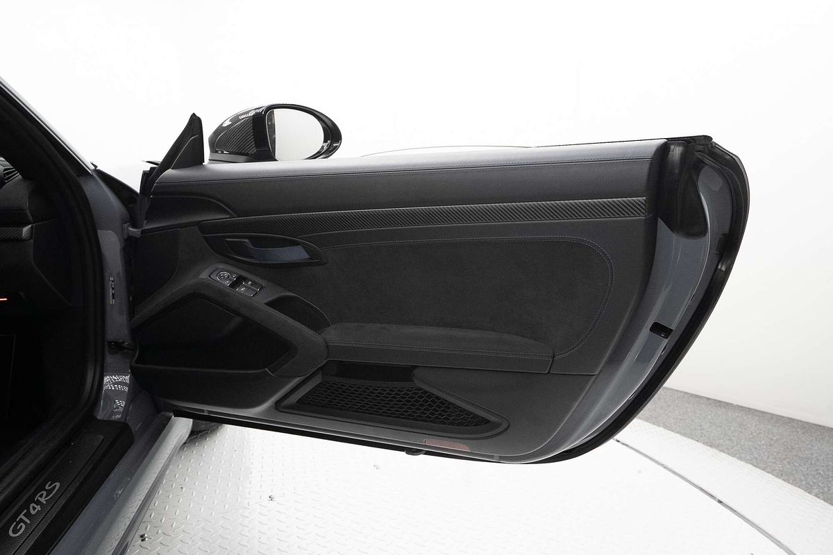2022 Porsche 718 Cayman GT4 RS 982