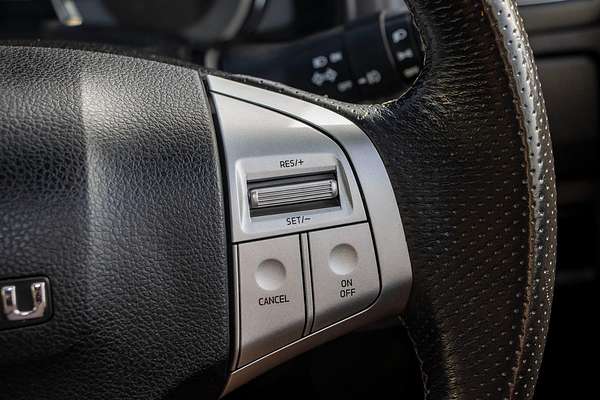 2018 Isuzu MU-X LS-T