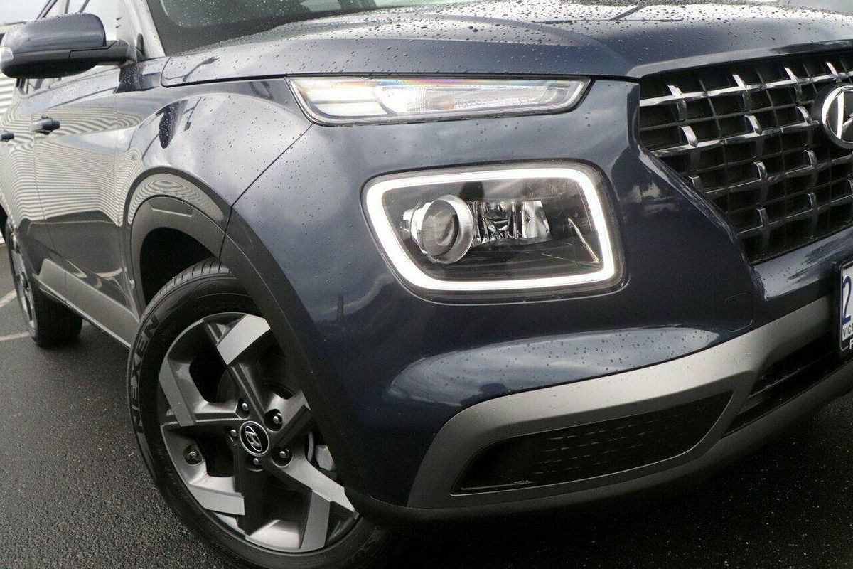 2025 Hyundai Venue Elite QX.V5