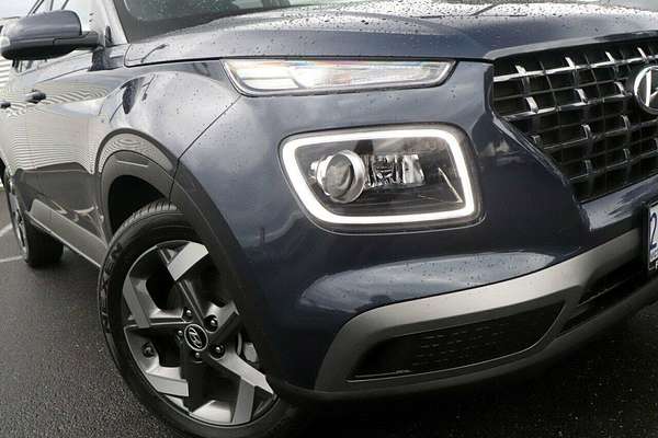 2025 Hyundai Venue Elite QX.V5