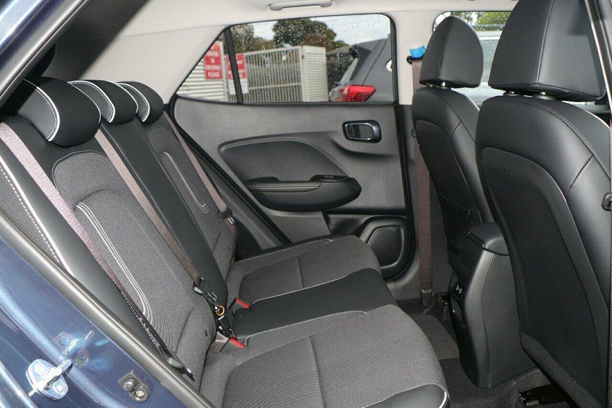 2025 Hyundai Venue Elite QX.V5
