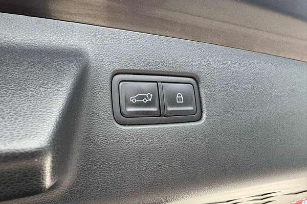 2024 Hyundai Santa Fe Hybrid Calligraphy MX5.V1