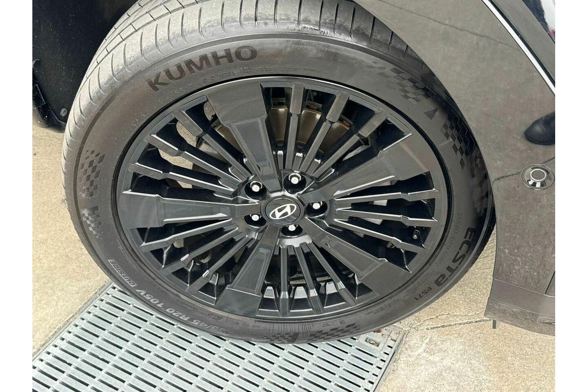 2024 Hyundai Santa Fe Hybrid Calligraphy MX5.V1