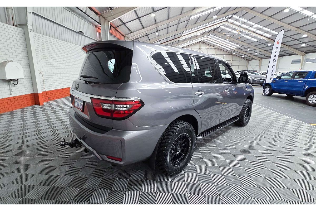 2023 Nissan Patrol Ti Y62