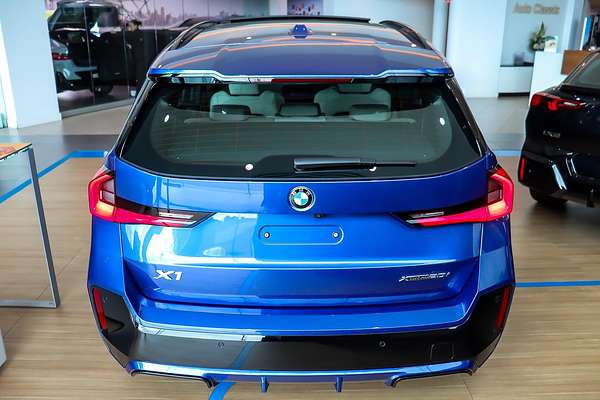 2025 BMW X1 xDrive20i M Sport U11