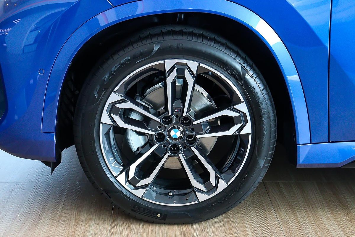 2025 BMW X1 xDrive20i M Sport U11